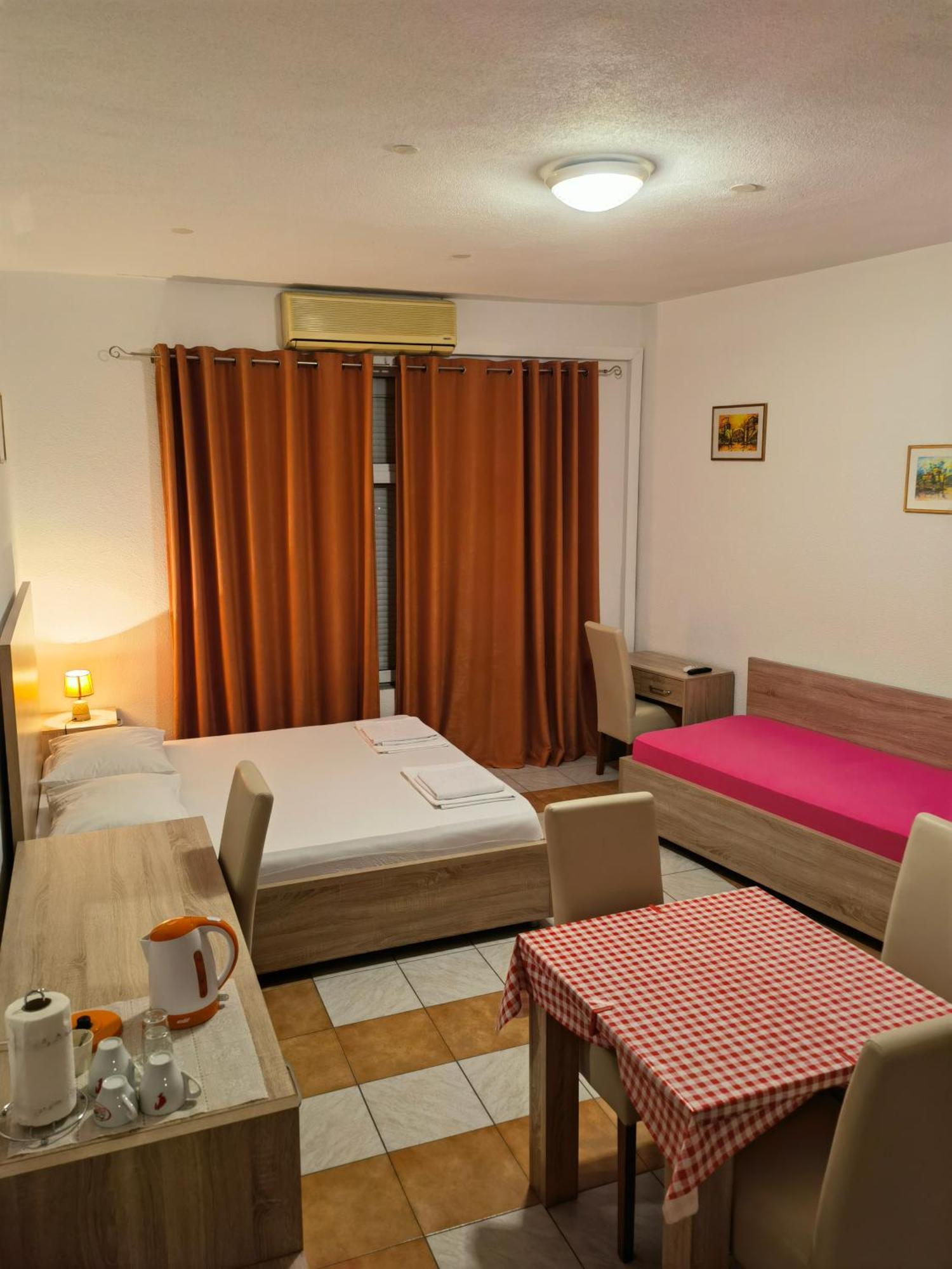 Lovely Home City Center Mostar Exterior photo
